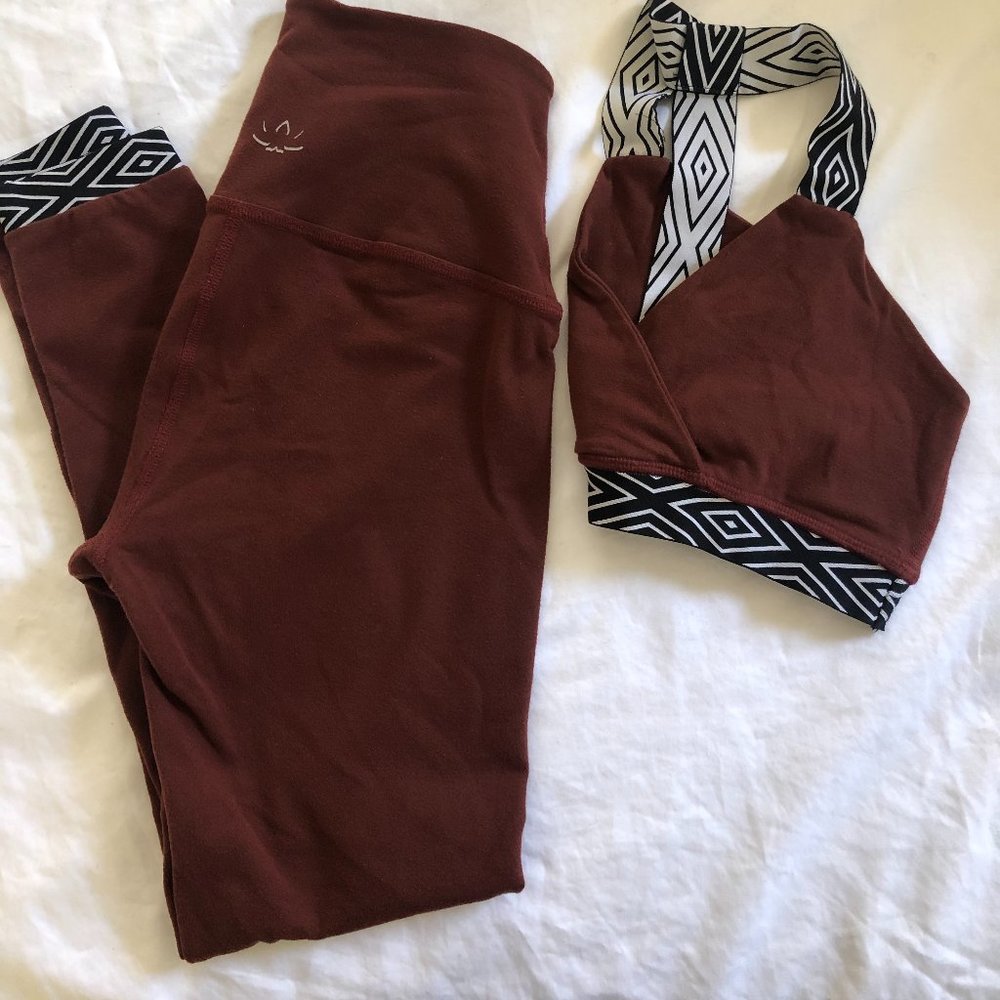 Beyond Yoga Set